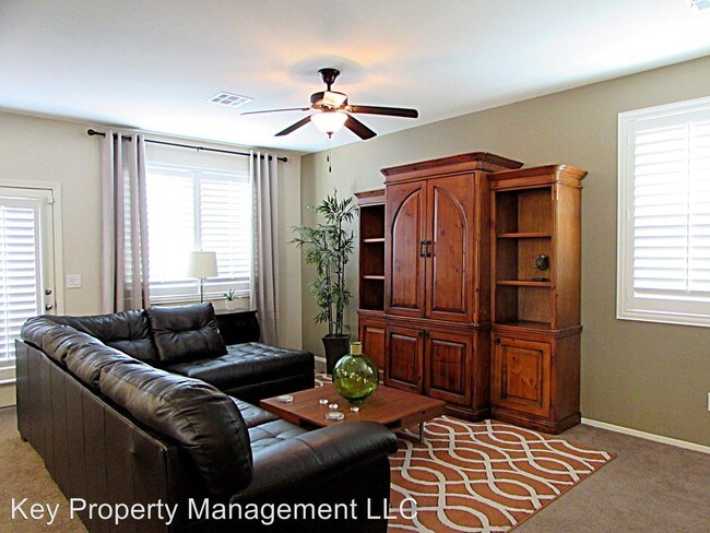 Foto del edificio - 3 br, 2.5 bath House - 10833 Dobbs Ave