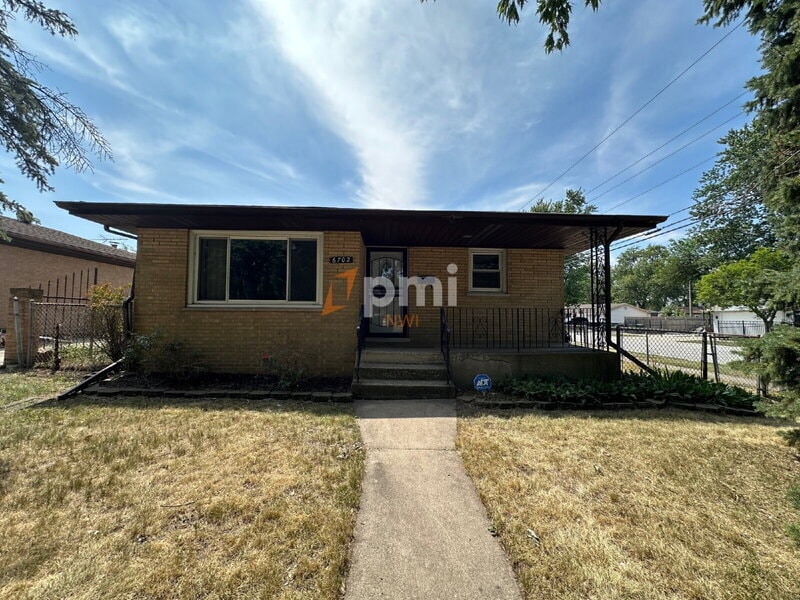 Primary Photo - 6702 Rhode Island Ave