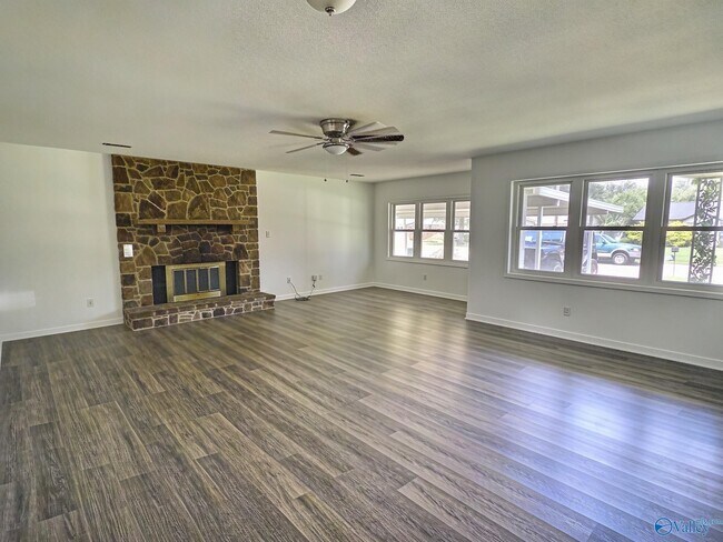Foto del edificio - 3303 Avery Ave SW