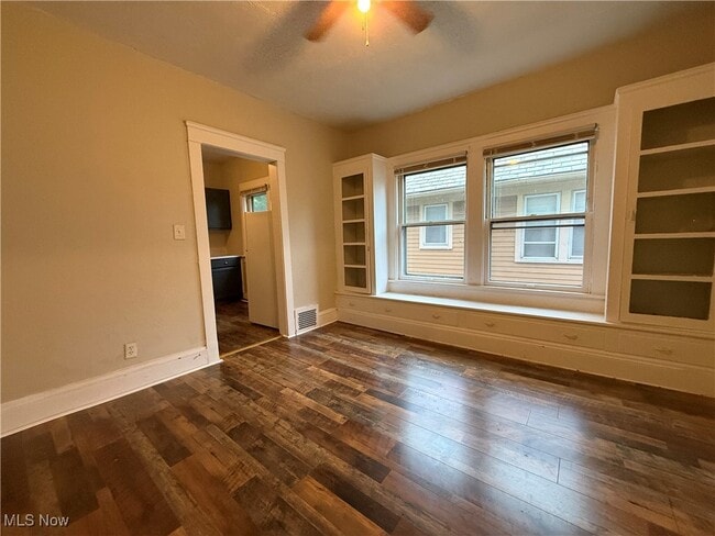 Building Photo - 414 E 148th St