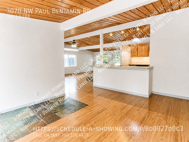 Building Photo - 3070 NW Paul Benjamin Rd