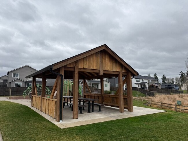 Building Photo - Spacious BRAND NEW House in a Prime Location. Peaceful Setting with Nearby Parks. Quick Drive to ...