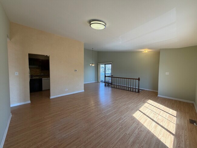 Foto del edificio - 380 Pierce Ct