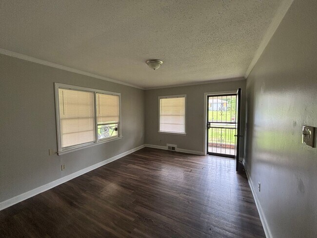 Foto del edificio - 1692 Frayser Blvd