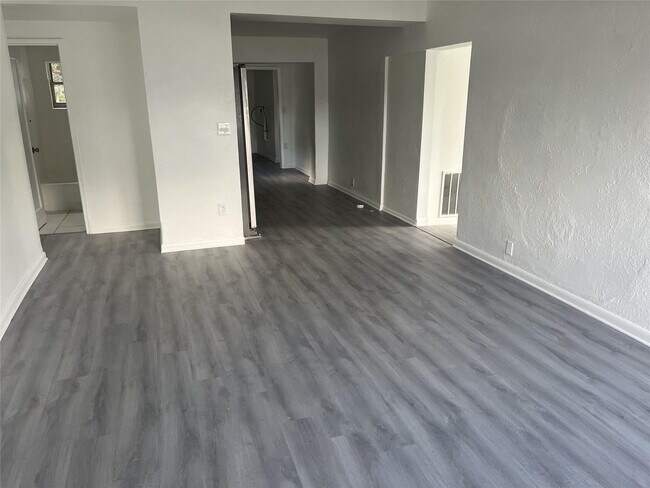 Foto del edificio - 1996 Rutland St