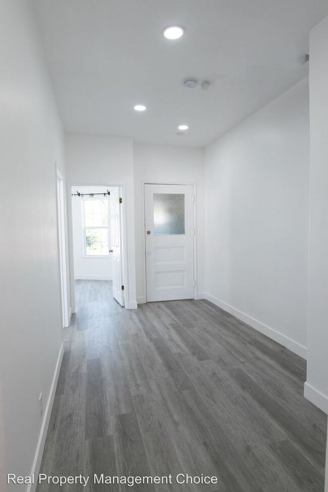 Foto del edificio - 2 br, 1 bath House - 3551 Schaefer St