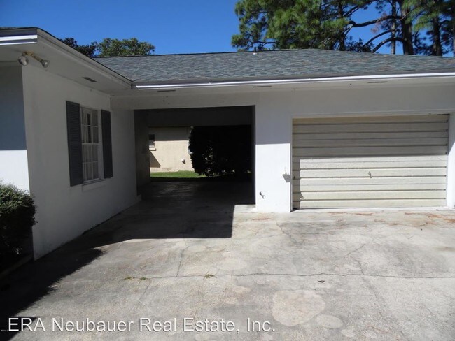 Building Photo - 510 Bunkers Cove Rd