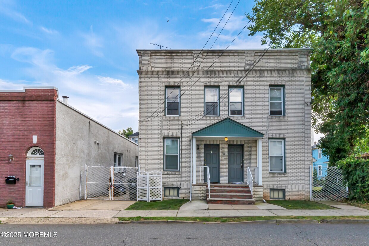 Foto principal - 91 2nd St
