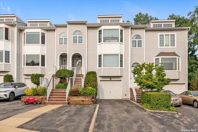 Building Photo - 68 Oak Park Dr
