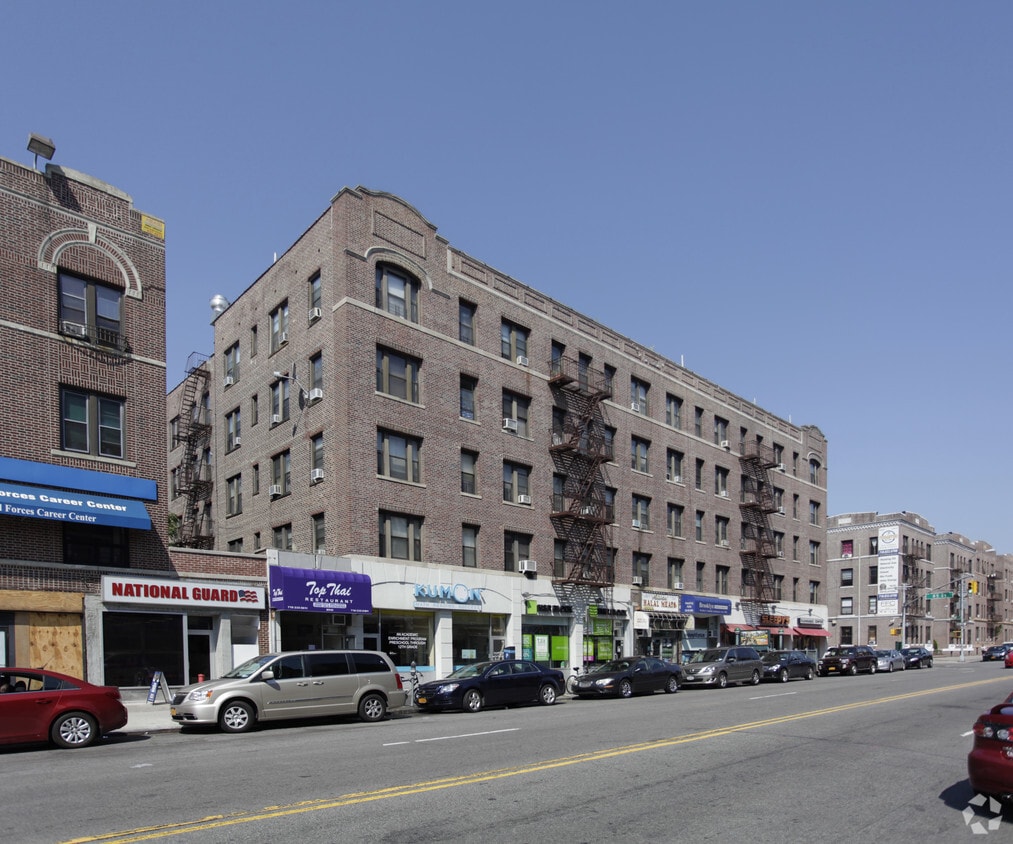 Building Photo - 8500-8514 4th Ave