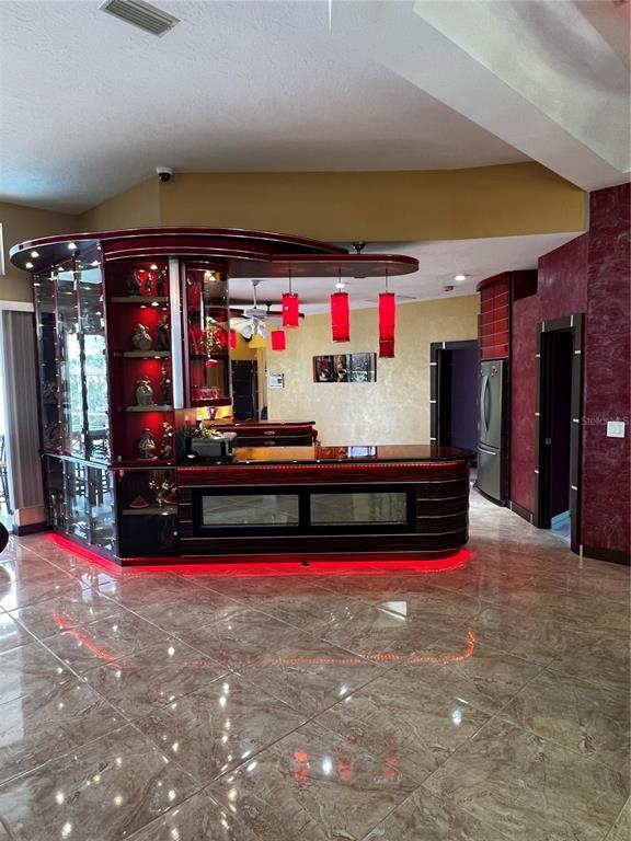 Foto del edificio - 8993 Huntington Pointe Dr