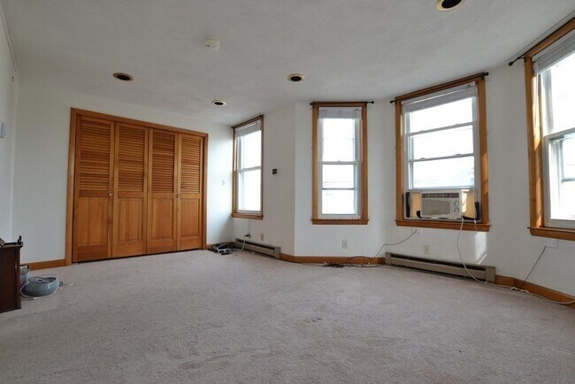 Foto del edificio - 232 Bennington St