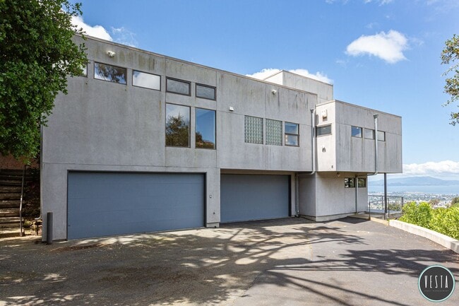 Building Photo - ELEGANT AND TRANQUIL BERKELEY HILLS RETREA...