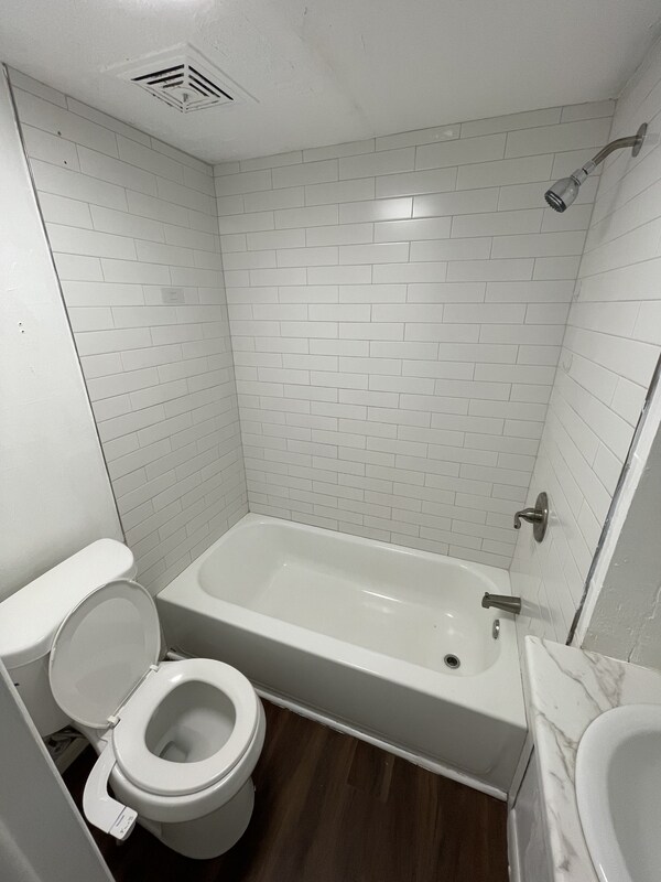 Foto del edificio - 3085 Grace St