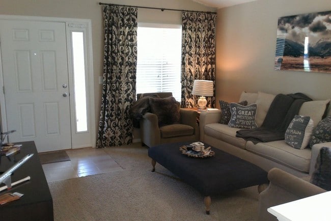 Building Photo - 3321 Yule Trail Dr