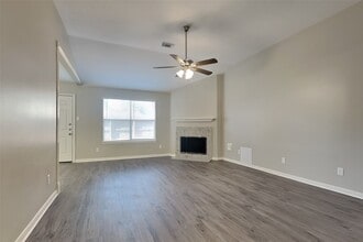 Building Photo - 28807 Fox Lynn Dr