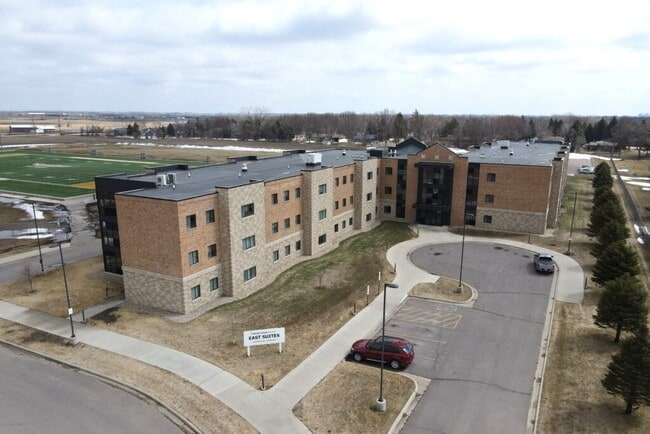 Building Photo - Presentation Heights