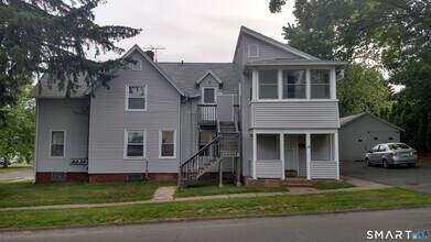 Building Photo - 60 Lake St