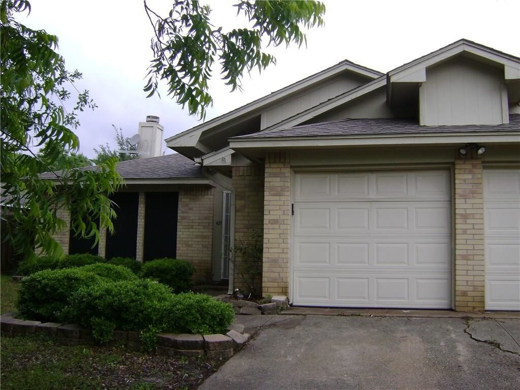 427 Rifleman Trail, Arlington, TX 76002 House for Rent in Arlington, TX
