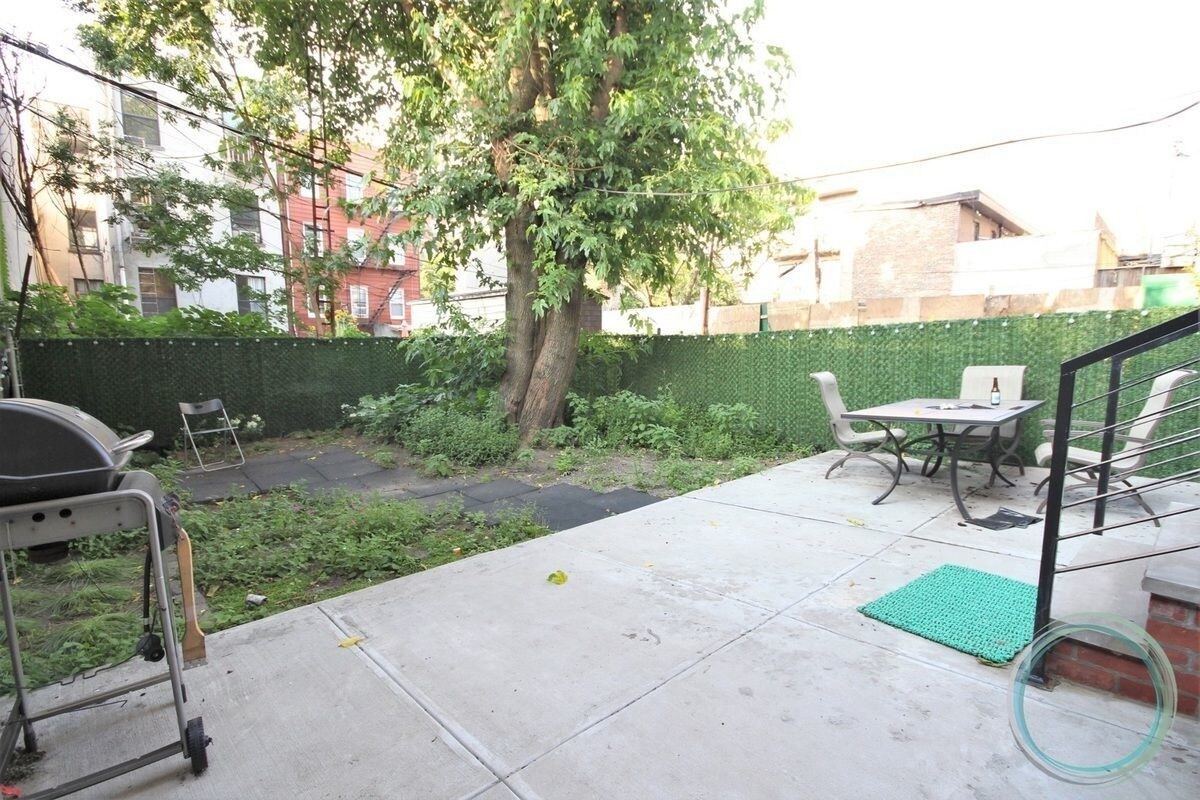 Foto principal - 75 Green St