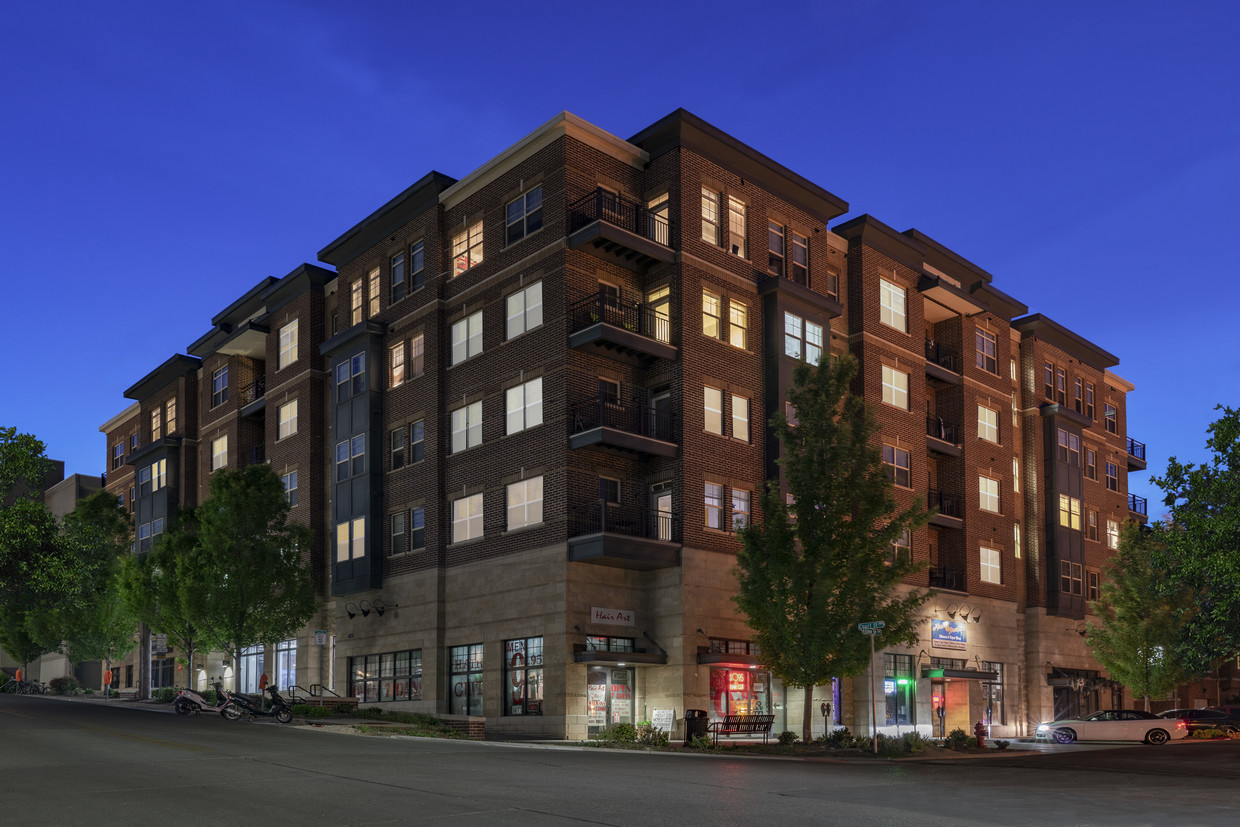 Primary Photo - Telluride Apartments