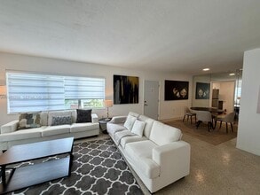 Building Photo - 1135 101st St