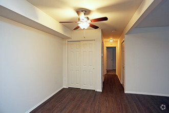 Green Valley Apartments photo'