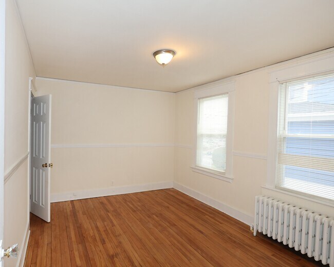 Foto del edificio - 146 Division St