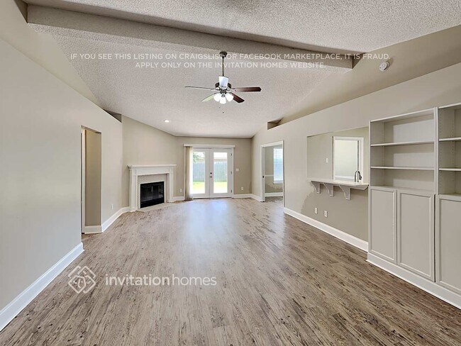 Foto del edificio - 1250 Pirates Cove Ln