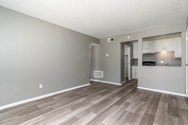 Building Photo - Sherwood Park