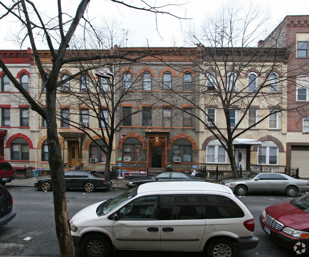 Building Photo - 259 Stanhope St
