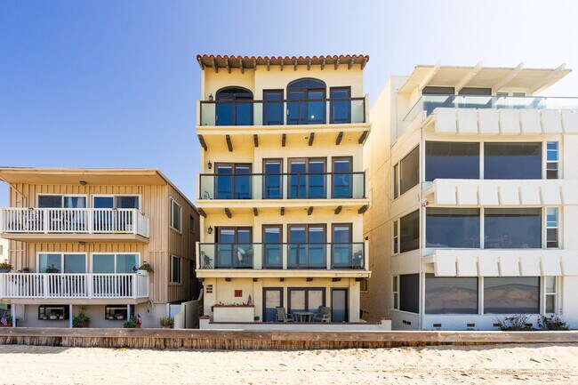 Building Photo - 6219 E Seaside Walk