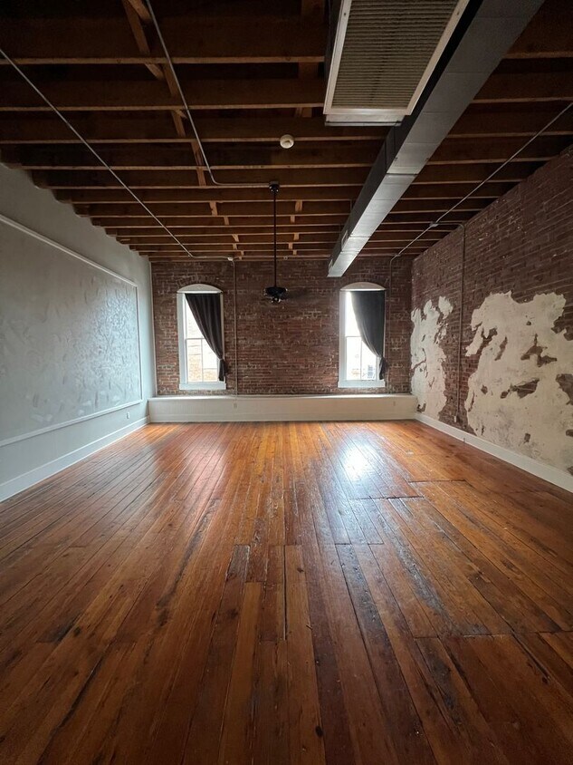 Foto del edificio - Studio loft in a Great downtown location
