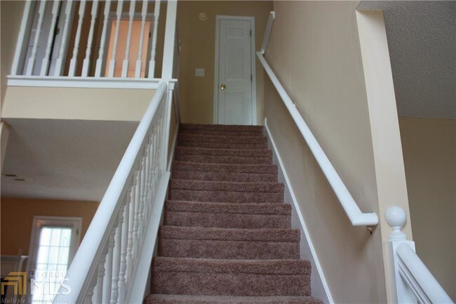 Building Photo - 7162 Mill Arbor