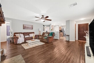 Building Photo - 9825 Hyacinth Way