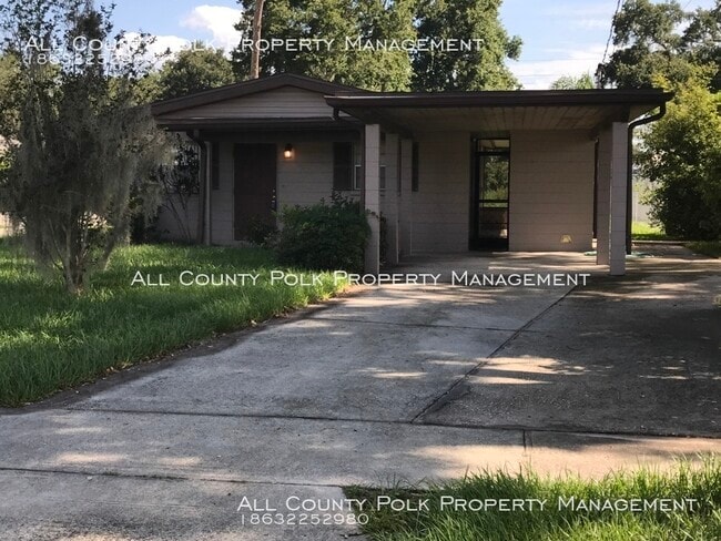 Building Photo - Single Family Home for $950/month!