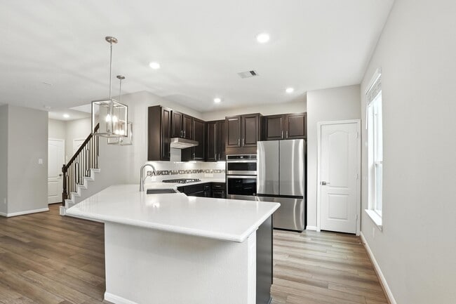 Building Photo - 8618 Cedar Plains Ln