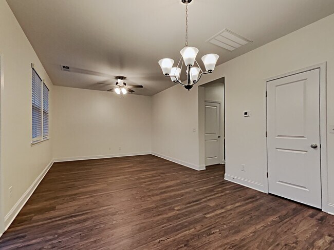 Building Photo - 2205 Flannery Lane