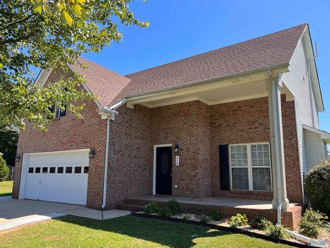 Foto del edificio - 110 Tudor Pl