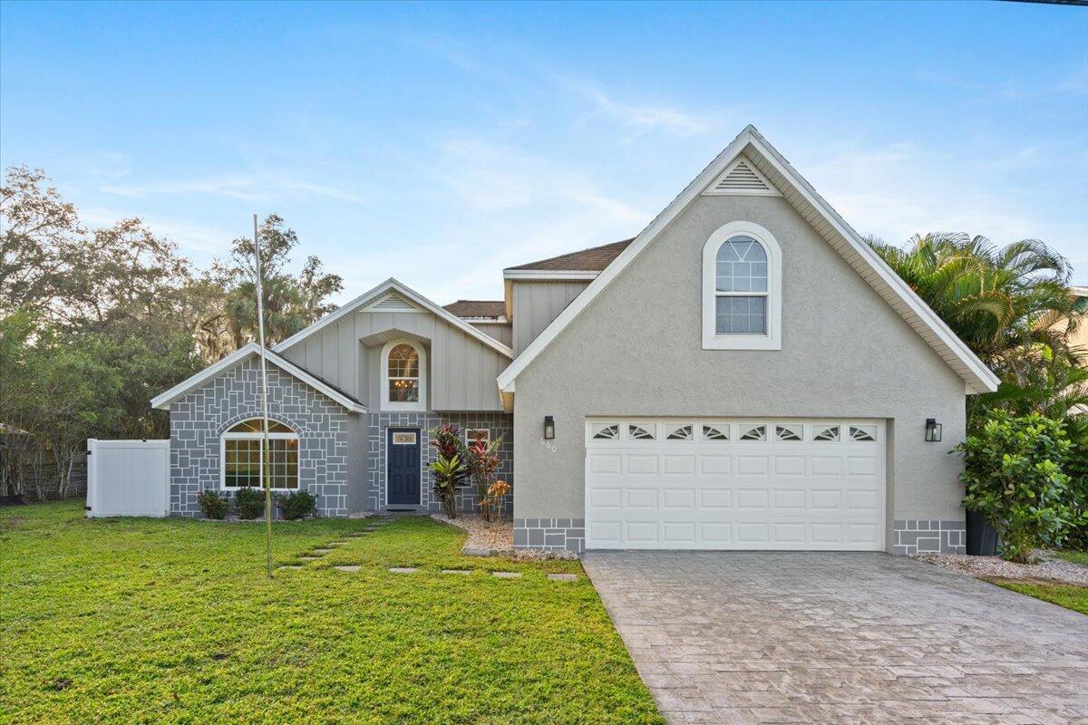 Foto principal - 660 SW Tanglewood Trail