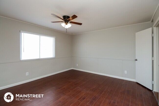 Foto del edificio - 4315 W Redfield Rd
