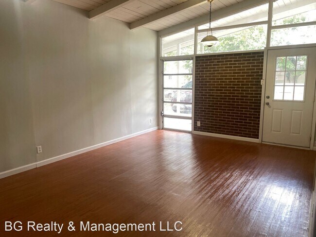 Foto del edificio - 3 br, 1 bath House - 1806 13th St