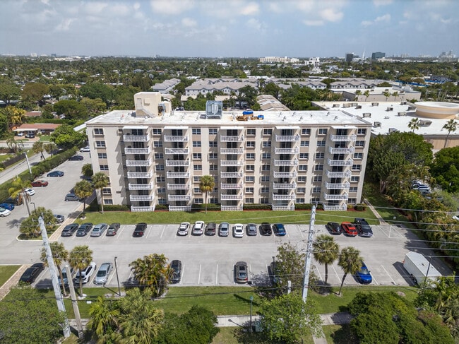 Foto del edificio - 1831 NE 38th St
