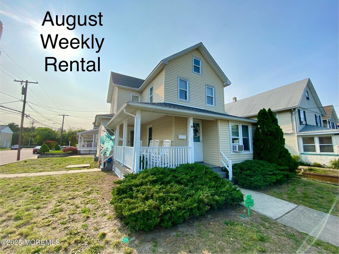 Primary Photo - 601 Main St