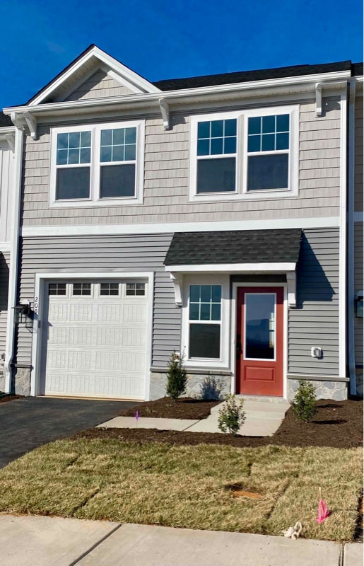 Building Photo - 209 Sunbird Ln