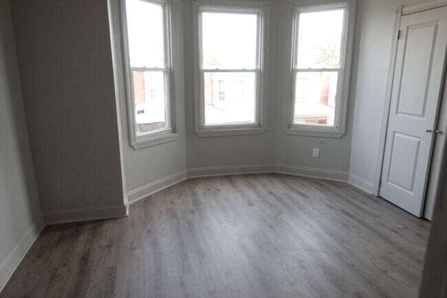 Foto del edificio - 1440 N Allison St