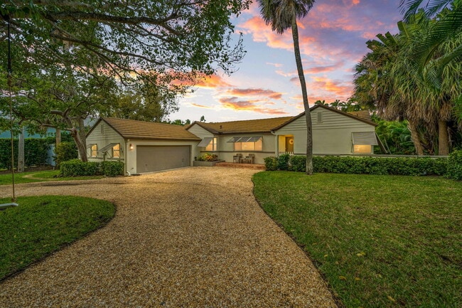 Foto del edificio - 49 River Dr