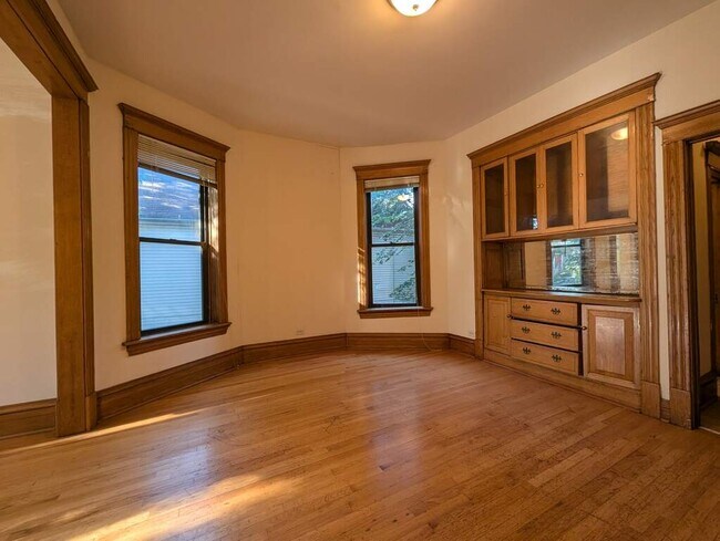 Foto del edificio - 2118 N Whipple St