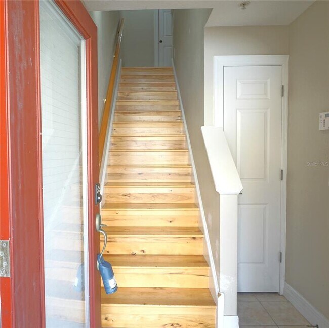 Foto del edificio - 3333 Las Campos Pl