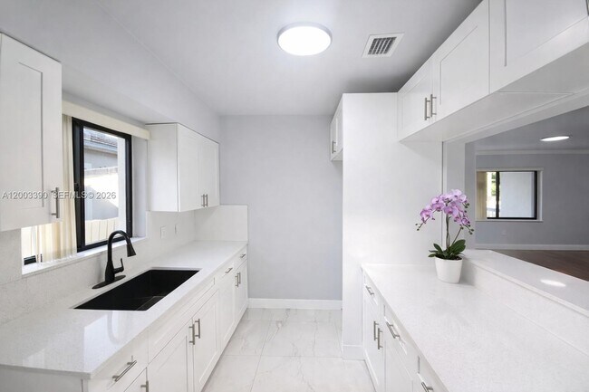 Foto del edificio - 1610 NW 31st Ave